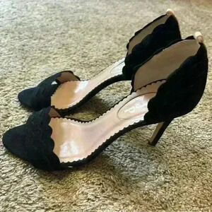 SJP by Sarah Jessica Parker Black Scalloped Sandal Heels Size 37/6.5